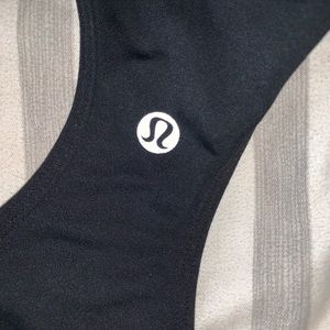 Lululemon black tank top
